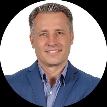 Alexandr Jakobe – enovation